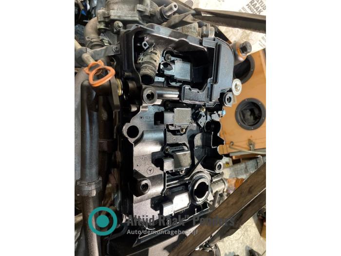 Gebruikte Kleppendeksel Mercedes C (W204) 1.8 C-200 CGI 16V Prijs op aanvraag aangeboden door "Altijd Raak" Penders