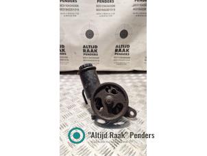 Gebruikte Servopomp Toyota Land Cruiser 90 (J9) 3.4i 24V Prijs op aanvraag aangeboden door "Altijd Raak" Penders