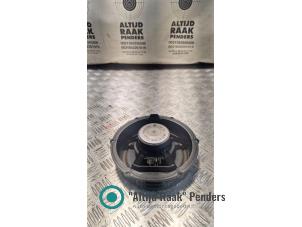 Gebruikte Luidspreker Porsche Cayenne II (92A) Prijs op aanvraag aangeboden door "Altijd Raak" Penders