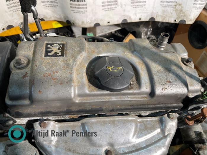 Gebruikte Motor Peugeot 206 (2A/C/H/J/S) 1.4 XR,XS,XT,Gentry Prijs op aanvraag aangeboden door "Altijd Raak" Penders