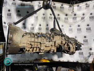 Gebruikte Versnellingsbak Mitsubishi Pajero Hardtop (V8/9) 3.2 DI-D 16V Prijs op aanvraag aangeboden door "Altijd Raak" Penders