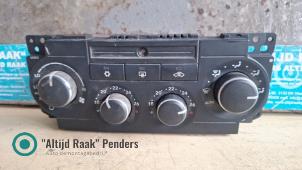Gebruikte Airco bedieningspaneel Jeep Commander (XK) 3.0 CRD V6 24V DPF Prijs op aanvraag aangeboden door "Altijd Raak" Penders
