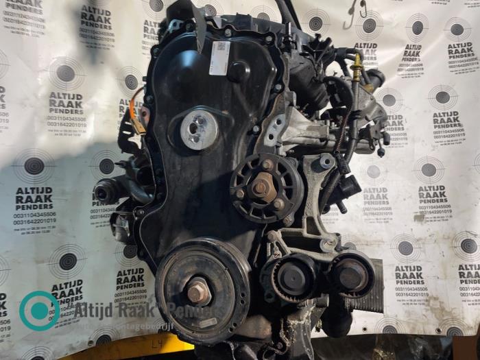 Gebruikte Cilinderkop Renault Trafic (1FL/2FL/3FL/4FL) 1.6 dCi 140 Twin Turbo Prijs op aanvraag aangeboden door "Altijd Raak" Penders