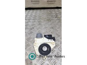 Gebruikte Motor electrisch raam Alfa Romeo Giulia (952) Prijs op aanvraag aangeboden door "Altijd Raak" Penders