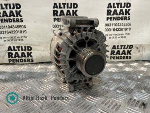 Alternator van een Volkswagen Tiguan (AD1) 2.0 TSI 16V 4Motion 2019