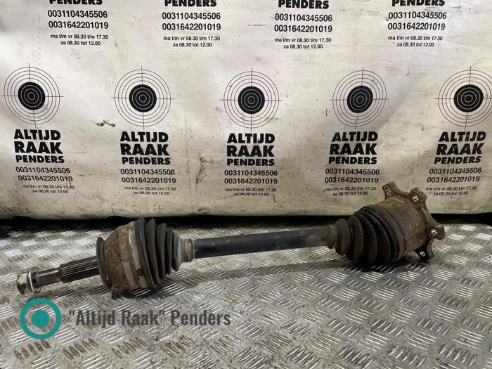Gebruikte Steekas links-achter Nissan Pathfinder (R51) 3.0 dCi 24V 4x4 Prijs op aanvraag aangeboden door "Altijd Raak" Penders