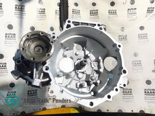 Gebruikte Versnellingsbak Volkswagen Caddy IV 2.0 TDI 102 Prijs op aanvraag aangeboden door "Altijd Raak" Penders