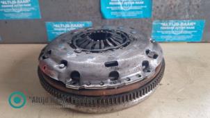 Gebruikte Koppelingsset (compleet) Volkswagen Transporter T5 2.5 TDi Prijs op aanvraag aangeboden door "Altijd Raak" Penders