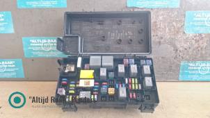 Gebruikte Zekeringkast Jeep Wrangler (JK) 3.6 V6 24V Prijs op aanvraag aangeboden door "Altijd Raak" Penders