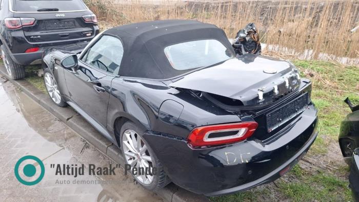 Gebruikte Cabriokap computer Fiat 124 Spider 1.4 MultiAir Turbo 16V Prijs op aanvraag aangeboden door "Altijd Raak" Penders