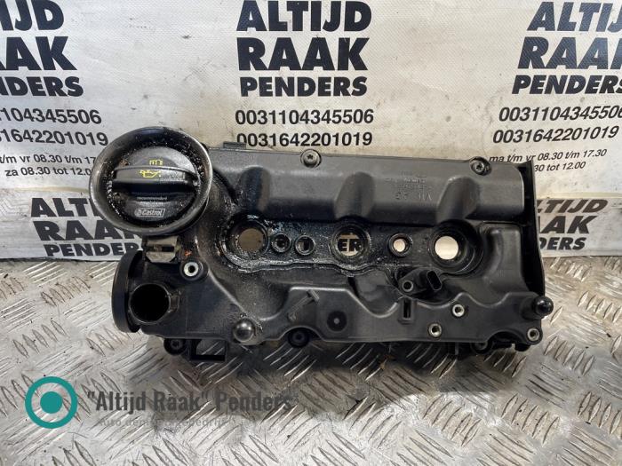 Gebruikte Kleppendeksel Volkswagen Polo V (6R) 1.4 TDI 12V 90 Prijs op aanvraag aangeboden door "Altijd Raak" Penders