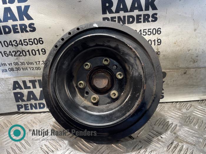 Gebruikte Poelie Krukas Ssang Yong Korando Cabrio (KJ) 2.9 TD Prijs op aanvraag aangeboden door "Altijd Raak" Penders