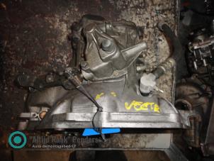 Gebruikte Versnellingsbak Opel Vectra Prijs op aanvraag aangeboden door "Altijd Raak" Penders