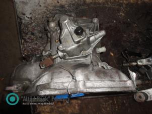 Gebruikte Versnellingsbak Opel Astra Prijs op aanvraag aangeboden door "Altijd Raak" Penders