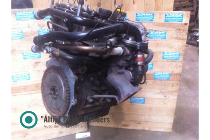 Gebruikte Motor Chrysler Voyager/Grand Voyager (RG/RS) 2.8 CRD 16V Grand Voyager Prijs op aanvraag aangeboden door "Altijd Raak" Penders