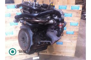 Gebruikte Motor Chrysler Voyager/Grand Voyager (RG/RS) 2.8 CRD 16V Grand Voyager Prijs op aanvraag aangeboden door "Altijd Raak" Penders