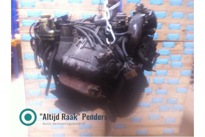 Gebruikte Motor Peugeot 505 (551A) 2.8 V6 Kat. Prijs op aanvraag aangeboden door "Altijd Raak" Penders