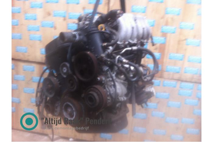 Motor van een Toyota Supra (JZA80) 3.0 i 24V 1995