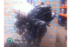 Gebruikte Motor Volkswagen Golf V 4Motion (1K1) 3.2 R32 V6 24V Prijs op aanvraag aangeboden door "Altijd Raak" Penders