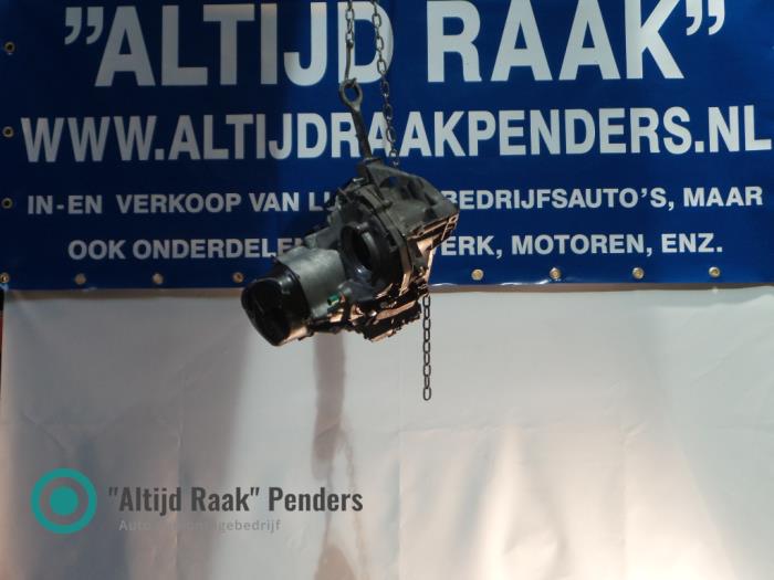 Gebruikte Versnellingsbak Renault Espace (JE) 2.0 16V Prijs op aanvraag aangeboden door "Altijd Raak" Penders