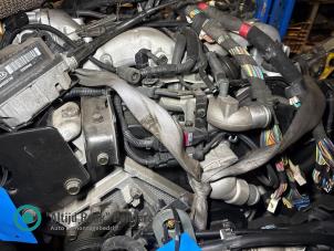 Gebruikte Motor Kia Sorento I (JC) 3.5 V6 24V Prijs op aanvraag aangeboden door "Altijd Raak" Penders