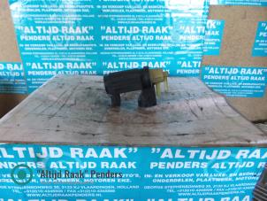 Gebruikte Vacuum Relais Renault Trafic Prijs op aanvraag aangeboden door "Altijd Raak" Penders