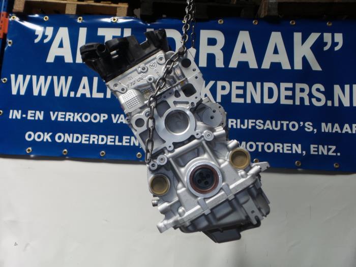 Motor van een BMW 1 serie (E88) 120d 16V 2010