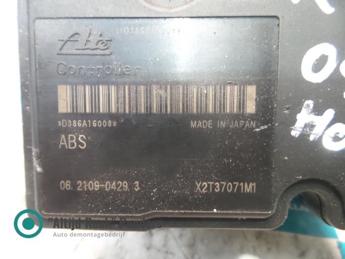 Gebruikte ABS Pomp Honda CR-V (RD5/6/7/8) 2.0i 16V VTEC Prijs op aanvraag aangeboden door "Altijd Raak" Penders