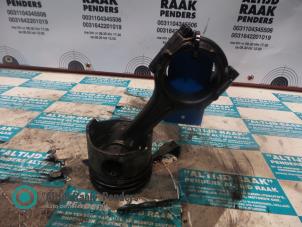 Gebruikte Drijfstang Toyota Landcruiser Prijs op aanvraag aangeboden door "Altijd Raak" Penders