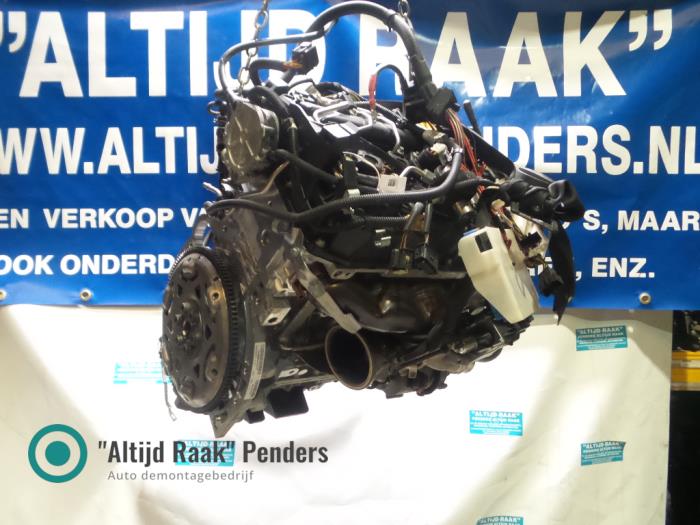Motor van een BMW X1 (E84) sDrive 20i 2.0 16V Twin Power Turbo 2014