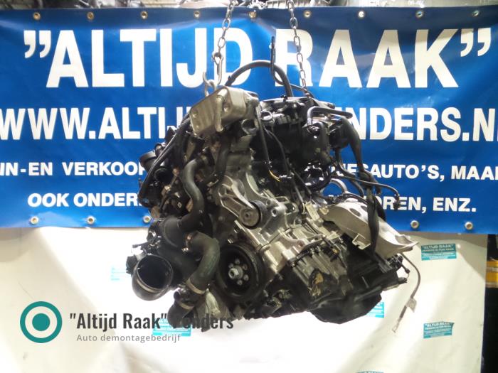 Motor van een BMW X1 (E84) sDrive 20i 2.0 16V Twin Power Turbo 2014