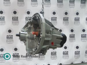 Nieuwe Versnellingsbak Renault Laguna II Grandtour (KG) 2.0 16V Prijs op aanvraag aangeboden door "Altijd Raak" Penders