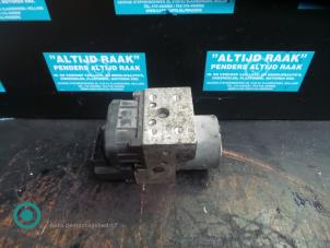 Gebruikte ABS Pomp Toyota Avensis (T22) 1.6 16V Prijs op aanvraag aangeboden door "Altijd Raak" Penders