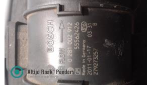 Gebruikte Luchthoeveelheidsmeter Chevrolet Orlando (YYM/YYW) 2.0 D 16V Prijs op aanvraag aangeboden door "Altijd Raak" Penders