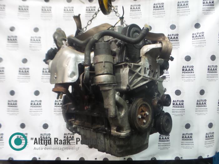 Motor van een Hyundai Tucson (JM) 2.0 CRDi 16V 4x2 2005