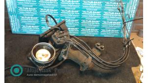 Gebruikte Benzine Verdeelstuk Porsche 924 Prijs op aanvraag aangeboden door "Altijd Raak" Penders