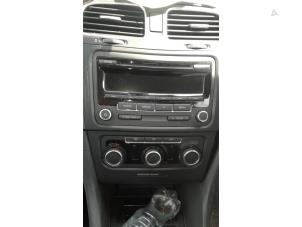 Gebruikte Airco bedieningspaneel Volkswagen Golf VI Variant (AJ5/1KA) 1.6 TDI 16V 105 Prijs op aanvraag aangeboden door "Altijd Raak" Penders