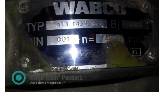 Gebruikte Compressor Mercedes Diversen Prijs op aanvraag aangeboden door "Altijd Raak" Penders