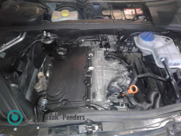 Gebruikte Motor Audi A4 Avant (B7) 2.0 TDI 16V Prijs op aanvraag aangeboden door "Altijd Raak" Penders