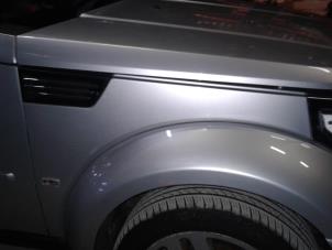 Gebruikte Spatbord rechts-voor Dodge Nitro 2.8 CRD 16V 4x4 Prijs op aanvraag aangeboden door "Altijd Raak" Penders