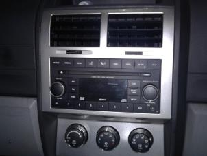 Gebruikte Airco bedieningspaneel Dodge Nitro 2.8 CRD 16V 4x4 Prijs op aanvraag aangeboden door "Altijd Raak" Penders