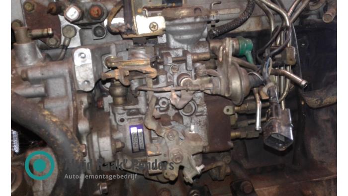 Gebruikte Brandstofpomp Mechanisch Mitsubishi Canter Prijs op aanvraag aangeboden door "Altijd Raak" Penders