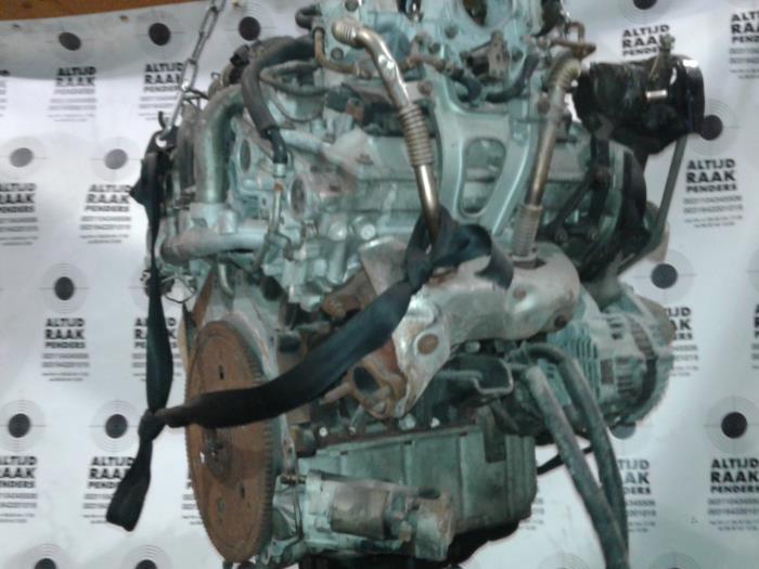Motor van een Mitsubishi Pajero Canvas Top (V6/7) 3.5 V6 GDI 24V 2004