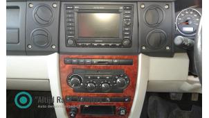 Gebruikte Airco bedieningspaneel Jeep Commander (XK) 3.0 CRD Prijs op aanvraag aangeboden door "Altijd Raak" Penders