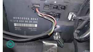 Gebruikte Schakelaar Centr. Deurvergrendeling Mercedes CLS-Klasse Prijs op aanvraag aangeboden door "Altijd Raak" Penders