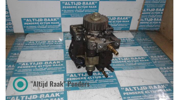 Gebruikte Dieselpomp Jaguar S-Type Prijs op aanvraag aangeboden door "Altijd Raak" Penders