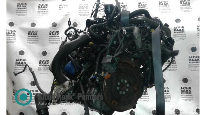Gebruikte Motor Citroen C8 (EA/EB) 2.0 HDi 16V Prijs op aanvraag aangeboden door "Altijd Raak" Penders