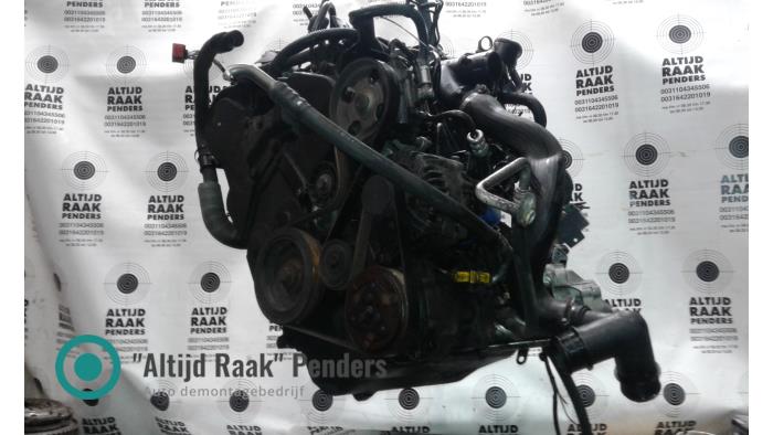 Motor van een Citroën C8 (EA/EB) 2.0 HDi 16V 2004