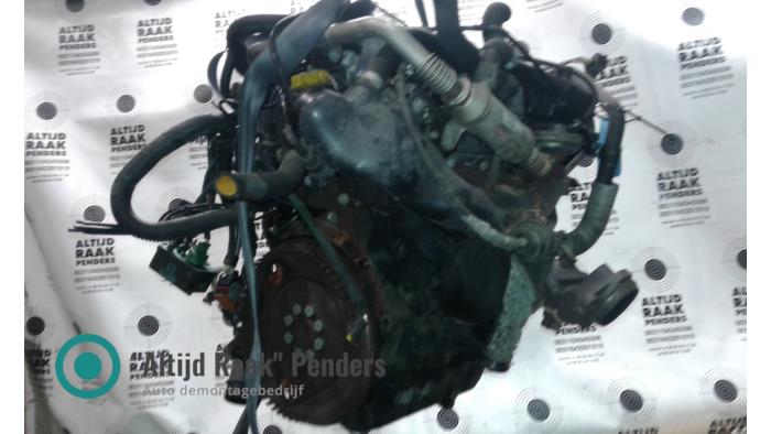Motor van een Citroën C8 (EA/EB) 2.0 HDi 16V 2004