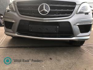 Gebruikte Bumper mistlamp Mercedes ML III (166) 5.5 ML-63 AMG V8 32V Biturbo Prijs op aanvraag aangeboden door "Altijd Raak" Penders